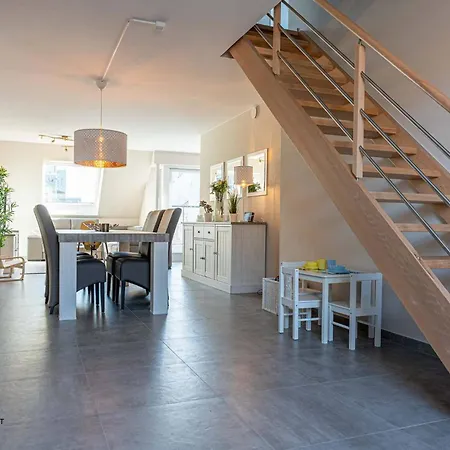 Beautiful And Ideally Located 3br Apartament Ostenda